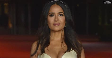 salma hayek nuda